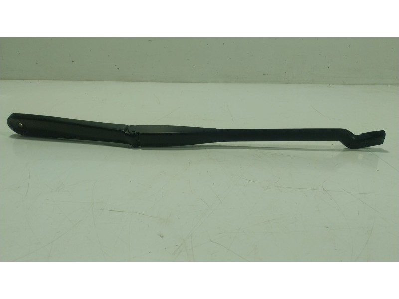 Recambio de brazo limpia delantero izquierdo para bmw 5 (g30, f90) 530 d xdrive referencia OEM IAM 61619463860  