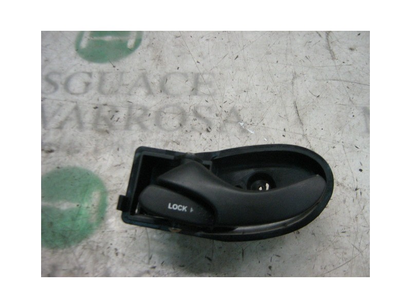 Recambio de maneta interior delantera izquierda para ford focus berlina (cak) ambiente referencia OEM IAM   