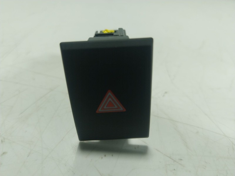 Recambio de warning para toyota yaris cross (mxp_) 1.5 hybrid (mxpj10) referencia OEM IAM 843320D230 8520T42 