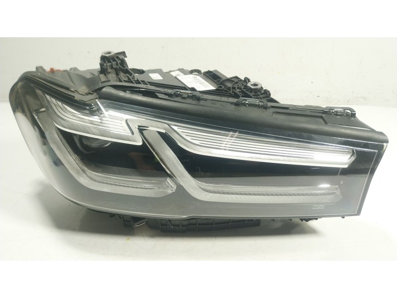 Recambio de faro derecho para bmw 5 (g30, f90) 530 d xdrive referencia OEM IAM 63119479262 5A388C802 