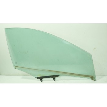 CRISTAL PUERTA DELANTERO DERECHO 803006918R 