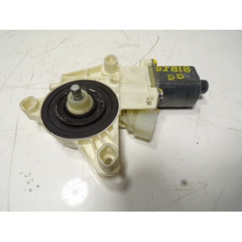 MOTOR ELEVALUNAS DELANTERO DERECHO A2469065200 A2469065200 833866101