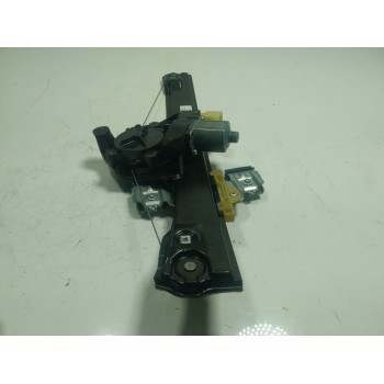 ELEVALUNAS DELANTERO DERECHO 2142434 GN15A23200EB 