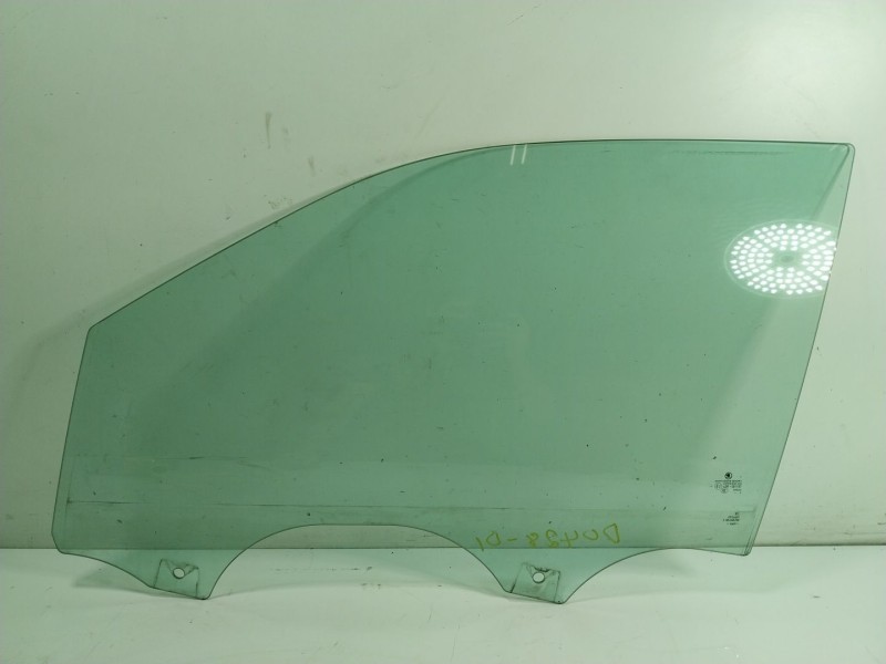 Recambio de cristal puerta delantero izquierdo para skoda fabia iii (nj3) 1.0 referencia OEM IAM 6V0845201C  