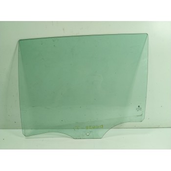 CRISTAL PUERTA TRASERO IZQUIERDO 6V6845205A 