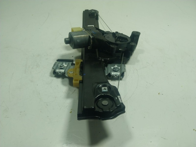 Recambio de elevalunas delantero izquierdo para ford ecosport 1.0 ecoboost referencia OEM IAM 2142438 GN15A23201EB 