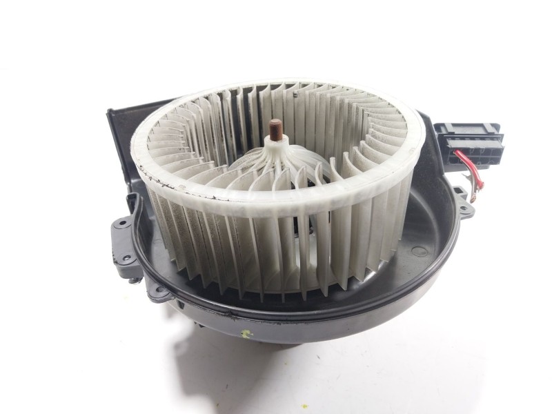 Recambio de motor calefaccion para skoda fabia iii (nj3) 1.0 referencia OEM IAM 6R1819015 6R1819015 