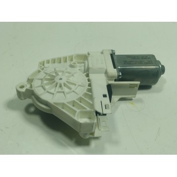 MOTOR ELEVALUNAS DELANTERO DERECHO 95862480200 8K0959802 