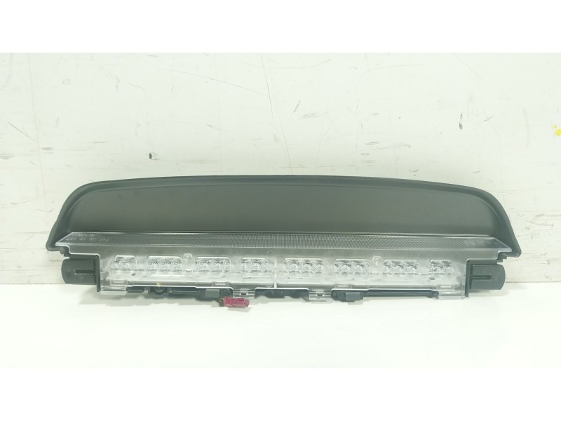 Recambio de piloto trasero central para bmw 5 (g30, f90) 530 d xdrive referencia OEM IAM 63257360526 736052610 