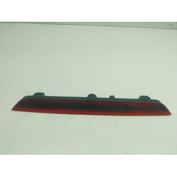 PILOTO TRASERO CENTRAL 95863105000 4L0945097 