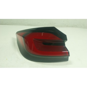 PILOTO TRASERO IZQUIERDO 63218493811 6321849381108 