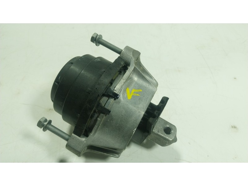 Recambio de soporte motor izquierdo para bmw 5 (g30, f90) 530 d xdrive referencia OEM IAM 22116878247 687824704 