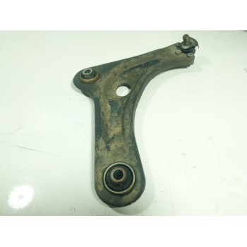 BRAZO SUSPENSION INFERIOR DELANTERO DERECHO 