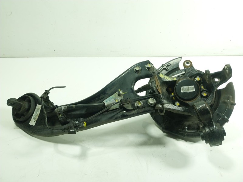 Recambio de mangueta trasera derecha para hyundai ix35 (lm, el, elh) 1.7 crdi referencia OEM IAM 527202Y800  