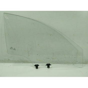 CRISTAL PUERTA DELANTERO DERECHO 82420H8131 