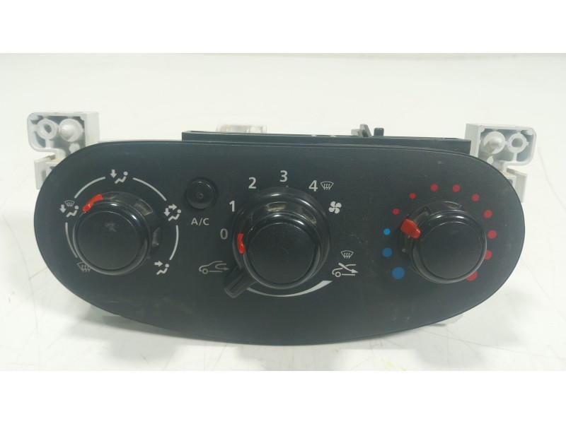 Recambio de mando calefaccion / aire acondicionado para dacia dokker furgoneta/monovolumen 1.6 referencia OEM IAM 275102784R 5P3