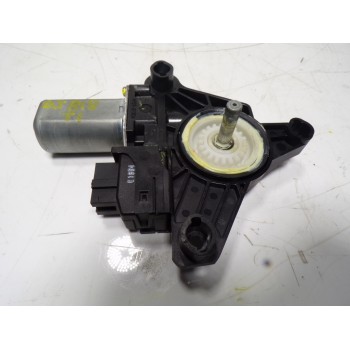 MOTOR ELEVALUNAS TRASERO IZQUIERDO A2469063100 A2469063100 