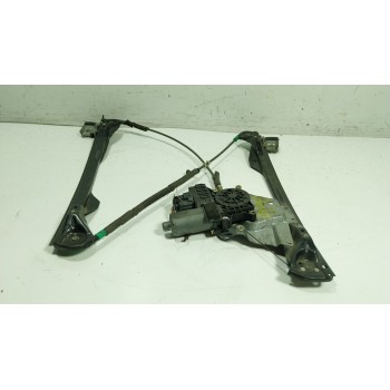 ELEVALUNAS DELANTERO IZQUIERDO XS4123201 