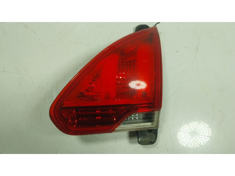 Recambio de piloto trasero derecho interior para peugeot 2008 i (cu_) 1.6 hdi referencia OEM IAM 9678074580  