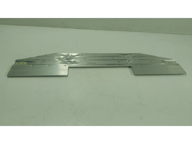 Recambio de travesaño inferior para bmw 5 (g30, f90) 530 d xdrive referencia OEM IAM 51717334421 7334421 