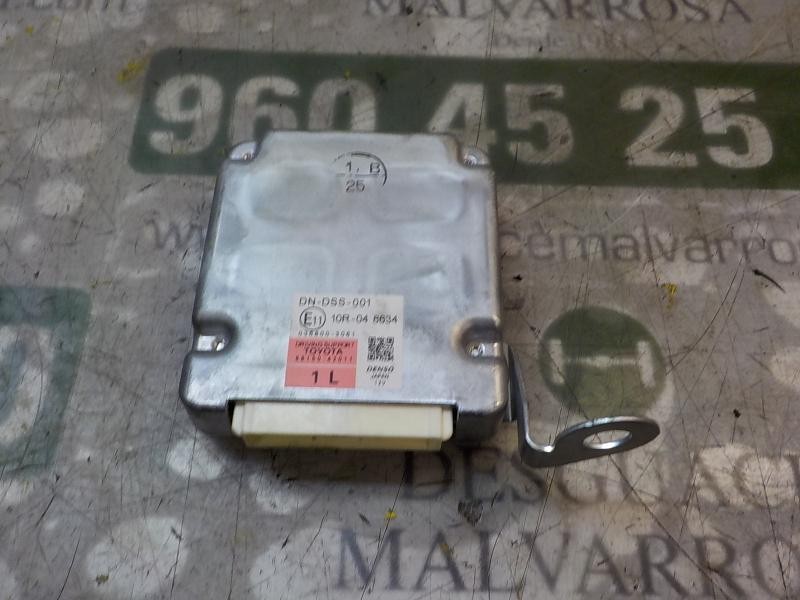 Recambio de modulo electronico para toyota rav 4 2.0 d-4d cat referencia OEM IAM 8815042011 8815042011 