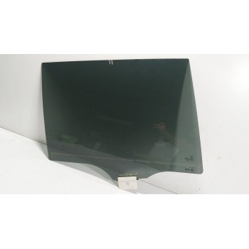 CRISTAL PUERTA TRASERO DERECHO 51358496030 