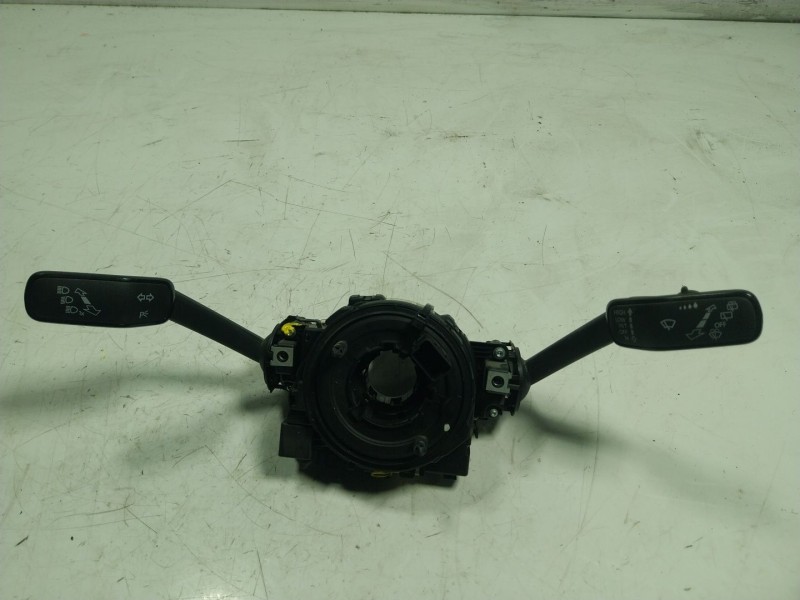 Recambio de mando intermitentes para volkswagen t-roc 1.5 16v tsi act referencia OEM IAM 5Q1953521JHIGI 5Q1953569 