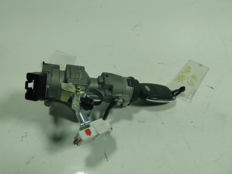 Recambio de antirrobo para hyundai i10 1.2 cat referencia OEM IAM 81910B4500  