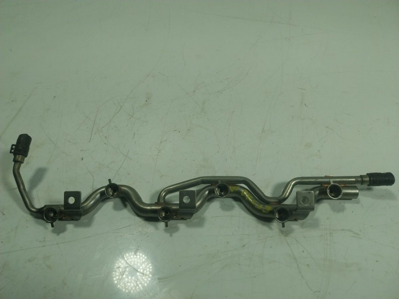 Recambio de rampa inyectora para bentley continental gt supersports referencia OEM IAM  07C133316AH 