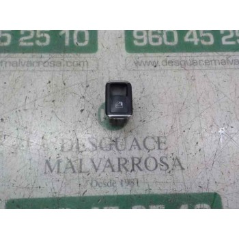 MANDO ELEVALUNAS TRASERO DERECHO A20490555029107 A2049055502 