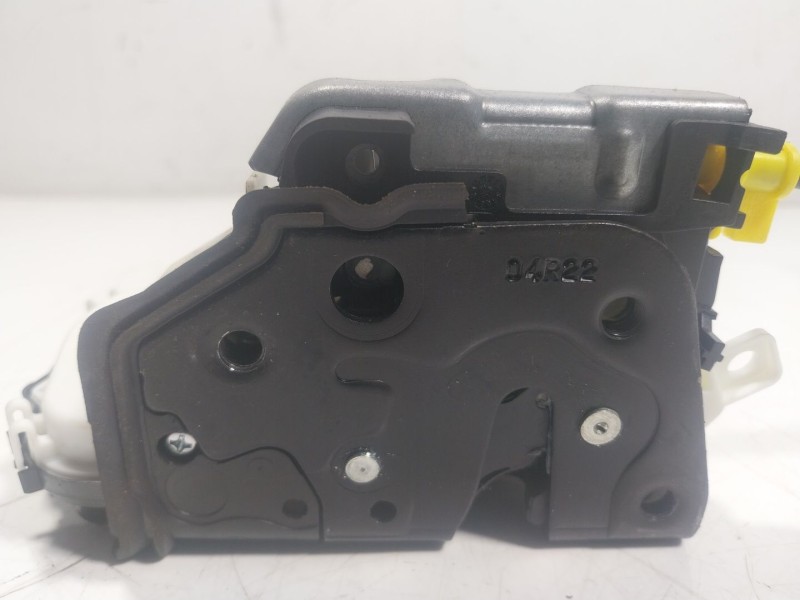 Recambio de cerradura puerta delantera derecha para audi q7 4mg 3.0 v6 24v tdi referencia OEM IAM 8J1837016H 8J1837016H 