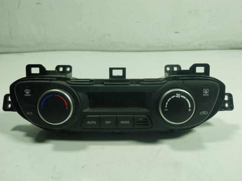Recambio de mando climatizador para hyundai i10 1.2 cat referencia OEM IAM 97250B9EA0PGB 97250 