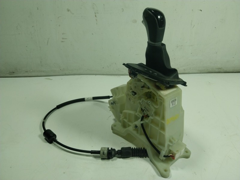 Recambio de palanca cambio para hyundai i10 1.2 cat referencia OEM IAM 46700B4000 46700B4000 