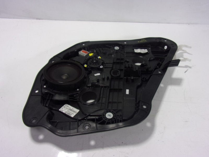 Recambio de elevalunas trasero derecho para kia cee´´d 1.6 gdi cat referencia OEM IAM 83481A2010 83480A2341 