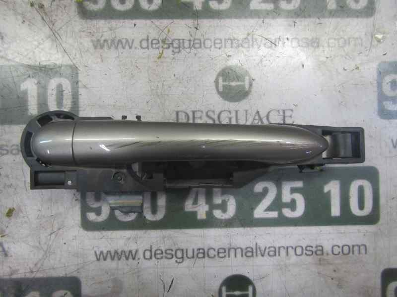 Recambio de maneta exterior trasera derecha para renault grand modus 1.2 16v referencia OEM IAM 806070046R  