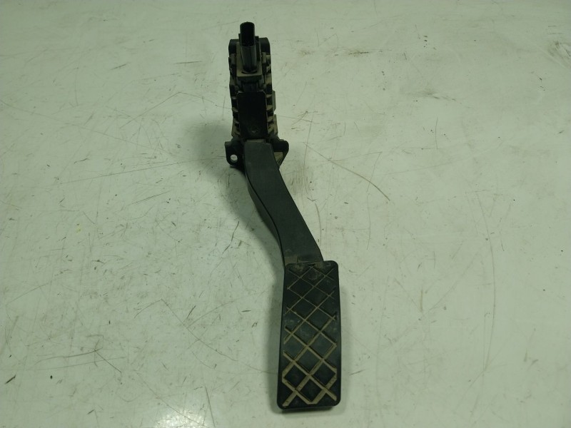 Recambio de potenciometro pedal para volkswagen t-roc 1.5 16v tsi act referencia OEM IAM 5Q1723503L 5Q1723503 