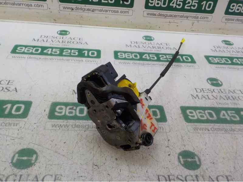 Recambio de cerradura puerta trasera izquierda para opel astra j lim. 2.0 16v cdti referencia OEM IAM 13503787 13579555 