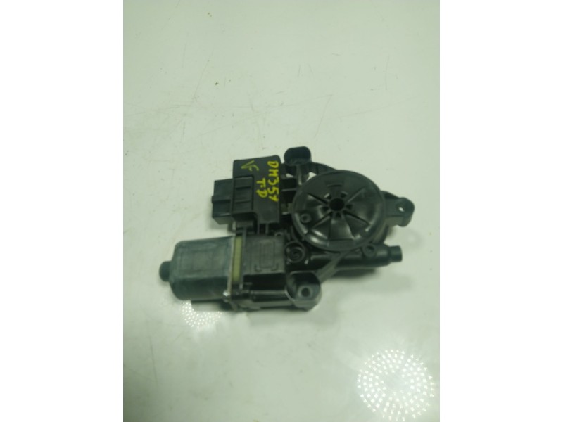 Recambio de motor elevalunas trasero derecho para skoda karoq (nu) 1.6 tdi dpf referencia OEM IAM 5Q0959408A 5Q0959408A 