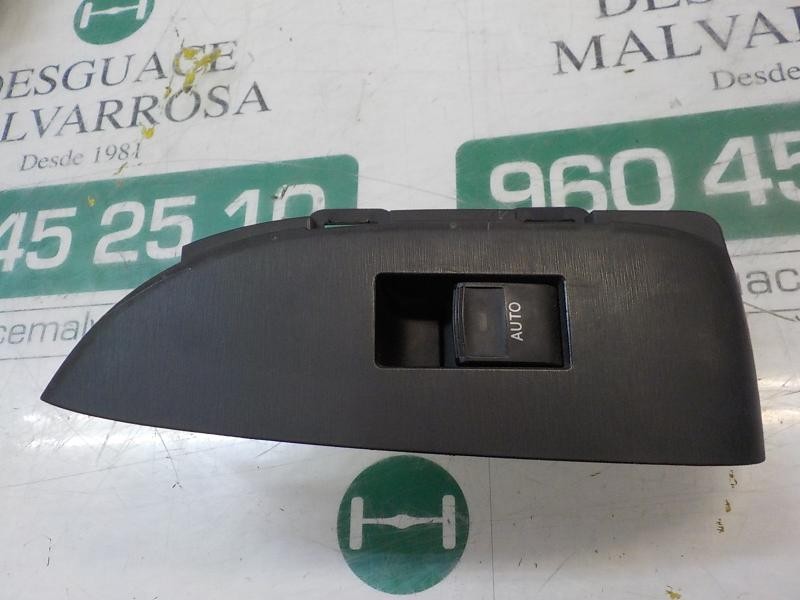 Recambio de mando elevalunas trasero izquierdo para toyota prius (nhw30) 1.8 16v cat (híbrido) referencia OEM IAM 8481033120  