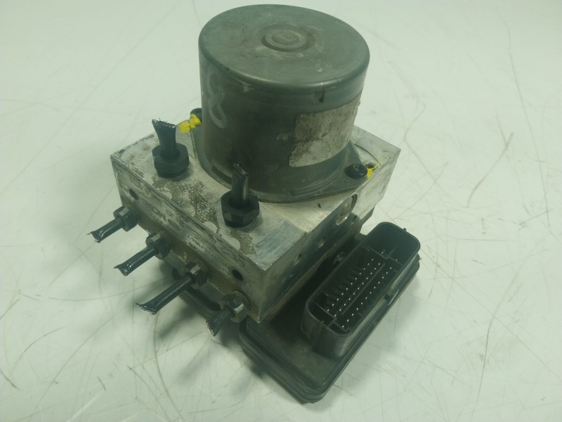 Recambio de abs para kia pro cee´d (jd) 1.6 crdi 128 referencia OEM IAM 58920A2210 6158945200 