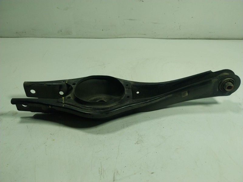 Recambio de brazo suspension inferior trasero derecho para kia niro concept referencia OEM IAM 55220G2100  