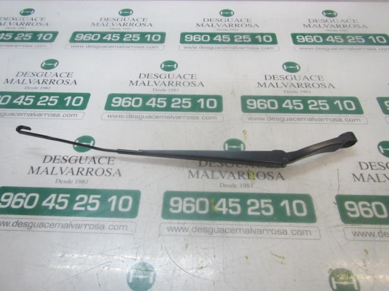 Recambio de brazo limpia delantero izquierdo para nissan nv 200 (m20) 1.5 dci cat referencia OEM IAM 28881JX31A  