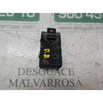 MANDO ELEVALUNAS DELANTERO DERECHO 13301886 13301886 