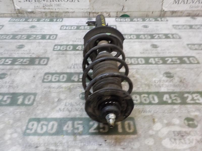 Recambio de amortiguador delantero derecho para toyota aygo 1.0 cat referencia OEM IAM 485100H040  