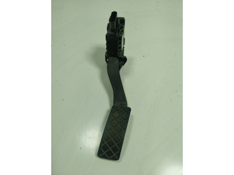Recambio de potenciometro pedal para skoda karoq (nu) 1.6 tdi dpf referencia OEM IAM 5Q1723503J 5Q1723503L 