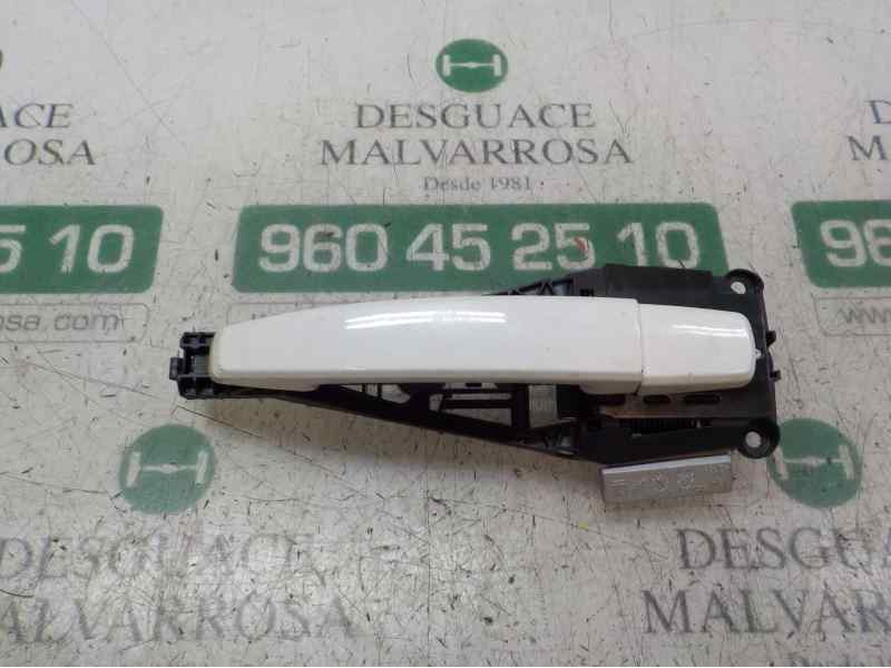 Recambio de maneta exterior trasera derecha para opel astra j lim. 2.0 16v cdti referencia OEM IAM 92233089  