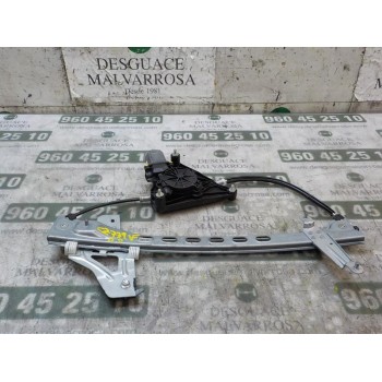 ELEVALUNAS DELANTERO DERECHO 698100H031 