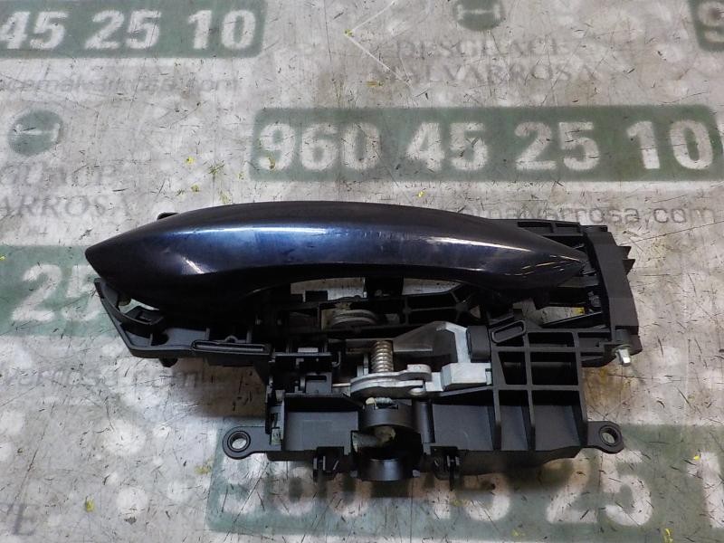 Recambio de maneta exterior trasera derecha para bmw serie 5 touring (f11) 520d referencia OEM IAM 51217231930  