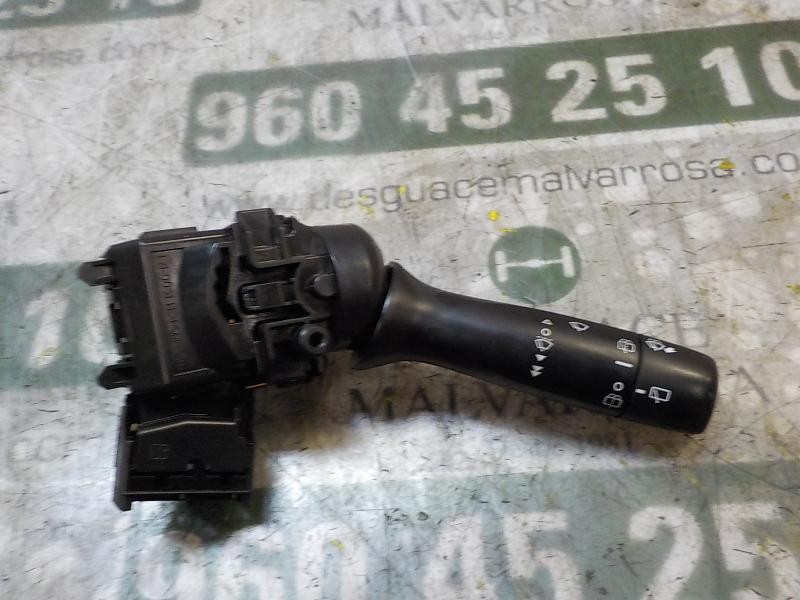 Recambio de mando limpia para toyota aygo 1.0 cat referencia OEM IAM 846520H020  