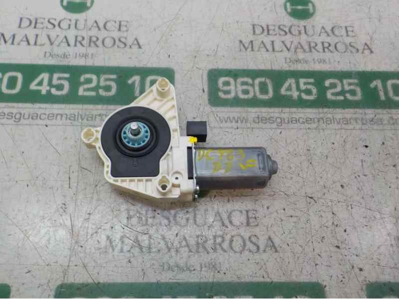 Recambio de motor elevalunas delantero derecho para volkswagen golf vii lim. (5g1) advance bluemotion referencia OEM IAM 4K09598